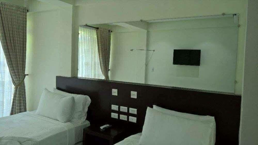 Boracay Midtown Hotel Balabag  Exterior foto